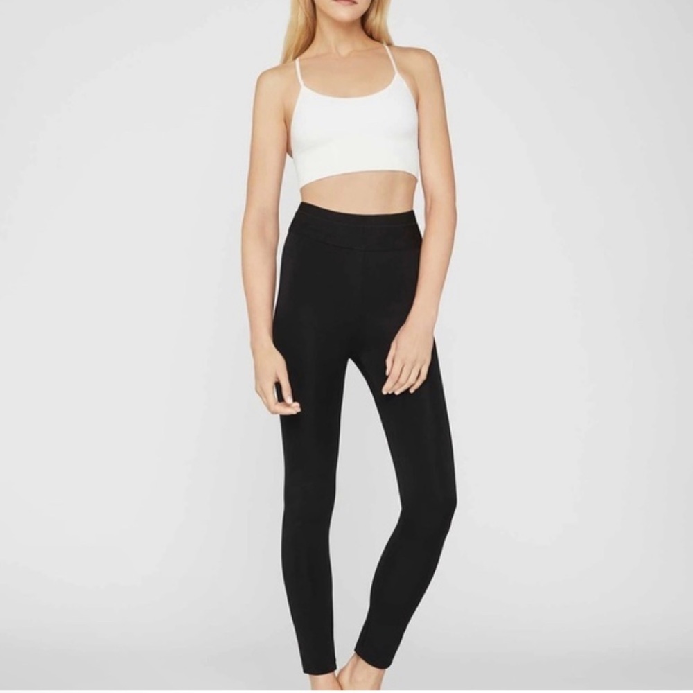 BCBG Maxazria Ribbed Black Leggings